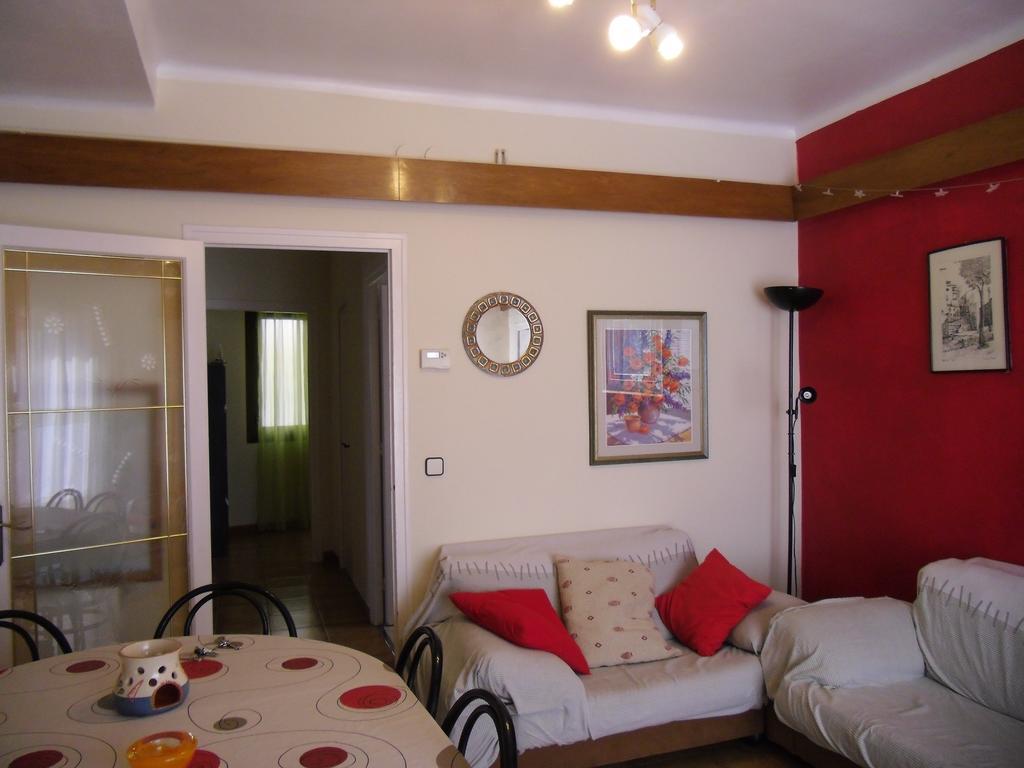 Atico Soleado Apartment L'Hospitalet de Llobregat Exterior foto